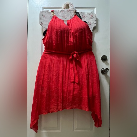 Mlle Gabrielle  3X red halter belted asymmetrical dress - Picture 13 of 16